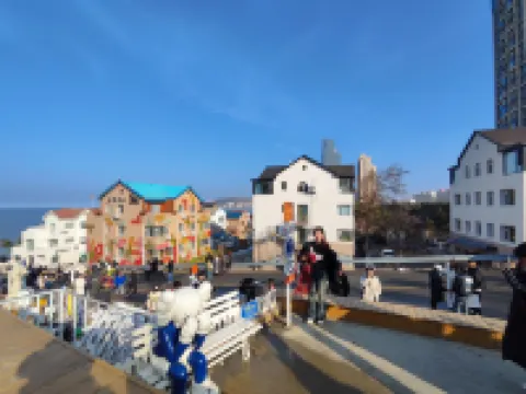Changhai No.10 Homestay (International Bathing Beach Torch Eighth Street Branch)