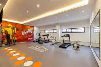 Veris International Hotel (Guiyang Huaxi Mei's )