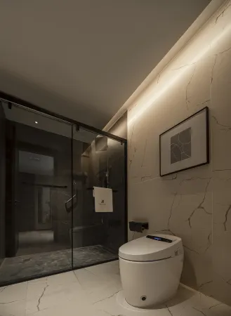 Shenyang Jiarui Hill Hotel (Youyi Times Square) Отели рядом с достопримечательностью «Shenyang Science Palace»