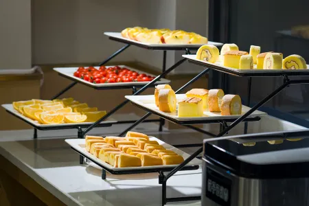 Xi Yue Zhi Xuan Hotel (Qi Xi Li Branch) Отели рядом с достопримечательностью «Sichuan Vocational College of Science and Technology (Renshou Campus)»