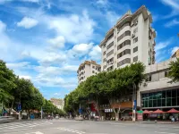 Borrman Hotel (Wuzhou Xueyuan Fumin Road) Hôtels à : Wuzhou