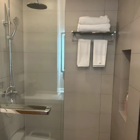 Ka'erman Business Hotel