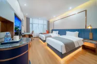 Lanou International Hotel (Guangyuan Aoti Center Branch)