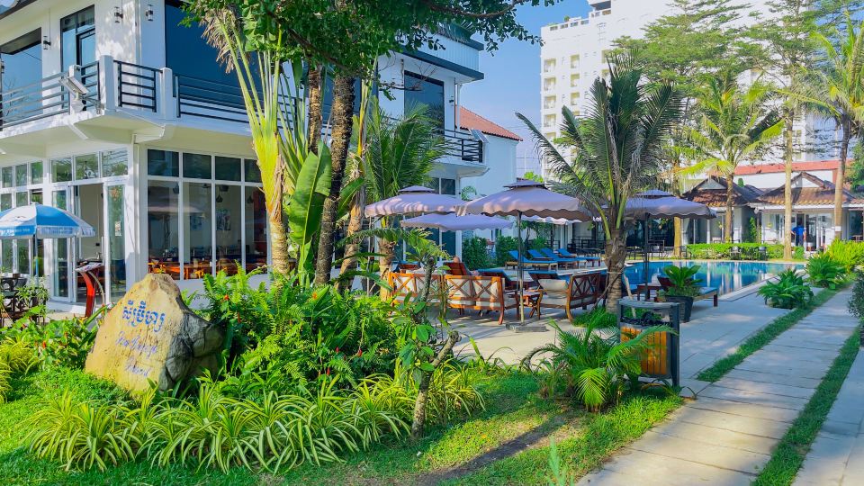 Sea Breeze Resort