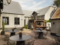 Cleveland Estate Hotels in Lancefield