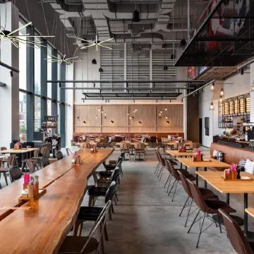 Moxy Bangkok Ratchaprasong Отели рядом с достопримечательностью «Центральный мир»