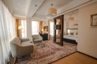 Hotel Atlas Hôtels à proximité de l'Aéroport international de Doushanbé