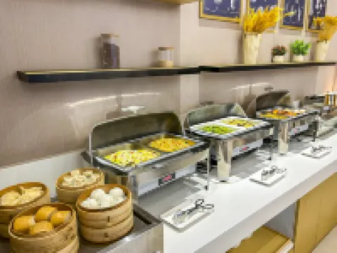 City Comfort Inn Hotel (Xiaogan Dawu Bishu Huating) Hotel di Dawu