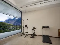 Vala Toms Cliff - stream - tracing Hotel (Siguniang Mountain Scenic Area Store) Hotels in Xiaojin