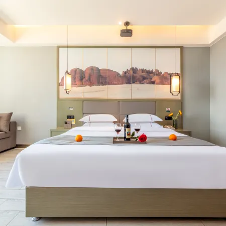 Baoju Holiday Hotel