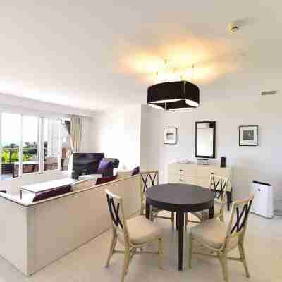 シギラベイサイドスイート アラマンダ Rooms