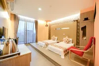 Oceanic Pearl Resort - Beach