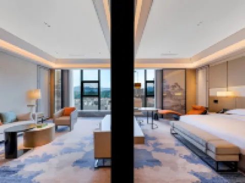 Longyuan Kimans Hotel (North Branch of Shanyang No. 3 Middle School, Shangluo) Hotels in Shanyang County