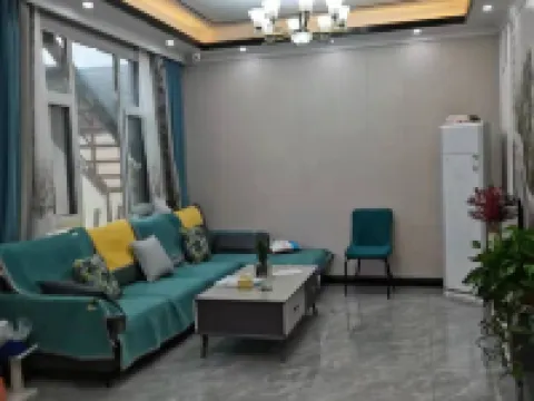 Weishan Wangshuiloutai Homestay Hotels in Weishan