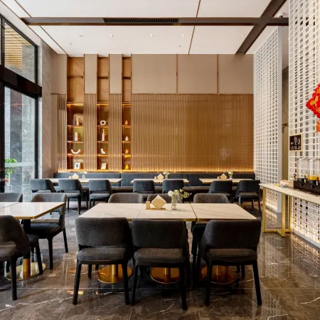 Poxi Hotel Meizhou West High-Speed Rail Station Tianhong Shopping Center Branch