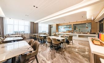 Rezen Longuu Hotel (Wuzhong Two Halls and One Center)