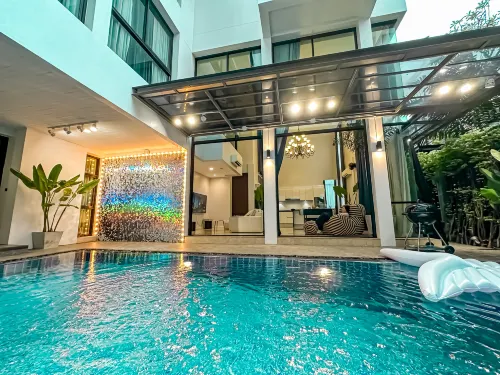 189/7 曼谷中心7臥1000平米私人泳池別墅