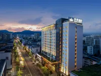 Tangent Hotel - breakfast