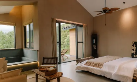 Yunye Youfeng · Micro Resort Village Homestay Отели рядом с достопримечательностью «Daweishan National Forest Park»