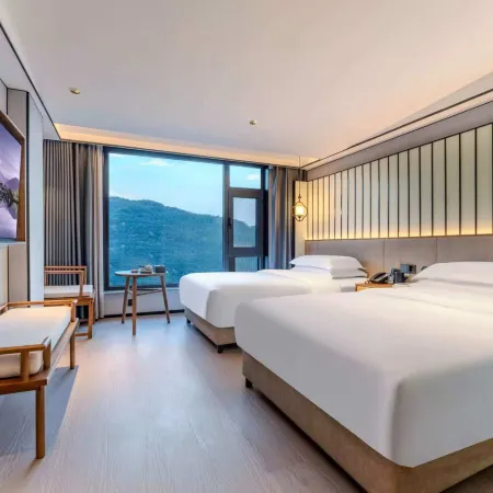 Yan'an Yichuan Moshang Light Residence Hotel
