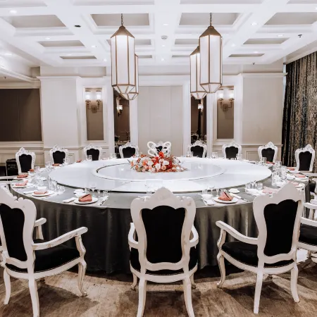 Century Yuan International Hotel (Guannan County Government Store, Lianyungang)