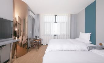 Four Seasons Hotel Korla Pear City