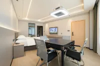 Luchuan Liya Fashion Hotel