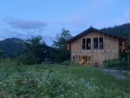 Laliang Dongzhai View Holiday Wild Luxury Township