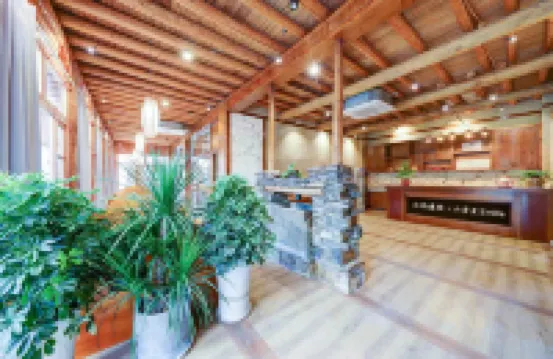 白瑪康欽·山景星空民宿（丹巴梭坡藏寨店）