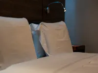 Divina Luxury Hotel Hotels near Globe Theatre