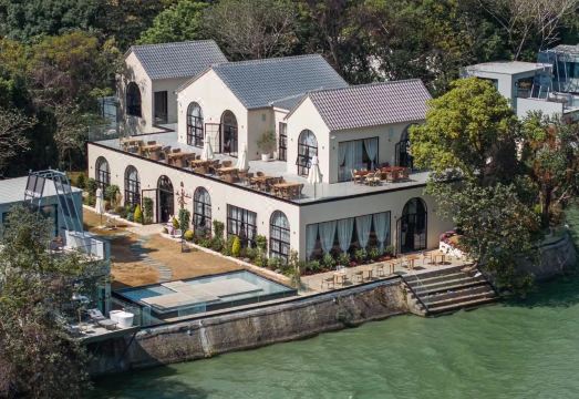 南昌ONLYONE湖心岛民宿外景图