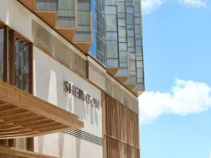 Sheraton Hong Kong Tung Chung Hotel