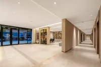 Home Inn (Huayin Huashan Scenic Area Branch)