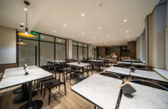 HanTing Hotel (Jinzhou Railway Station Renmin Street) Hotels in Jinzhou