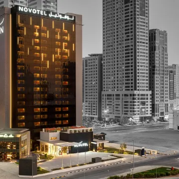 Novotel Sharjah Expo Center Отели рядом с достопримечательностью «Аль-Кусейс»
