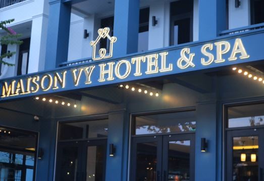 메종 Vy Hotel Hoi An 수영장