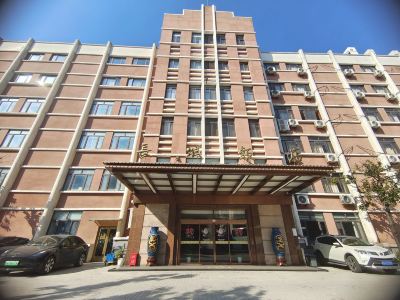 Changcheng Hotel