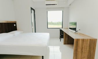 Aurora Rooms Riverdale