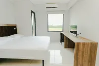 Aurora Rooms Riverdale Hotel dekat Nibra's House Wanasari Cibitung