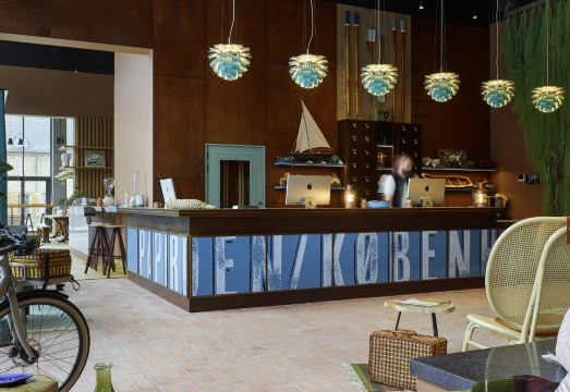 25아워스 호텔 페이퍼 아일랜드