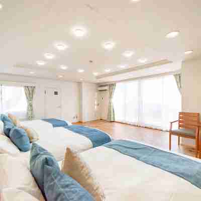 Live Heart House Rooms
