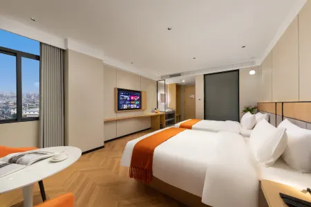 Chaozhipai Hotel (Chaoshan High-Speed Railway Station) Отели рядом с достопримечательностью «Shantou Dongshan Lake»