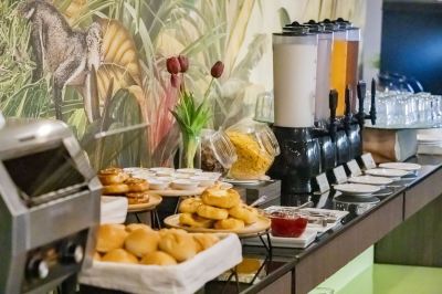 Restaurant Empress Pattaya Hotel Photo