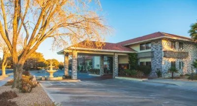 Red Roof Inn & Suites Ridgecrest Hotels in Ridgecrest
