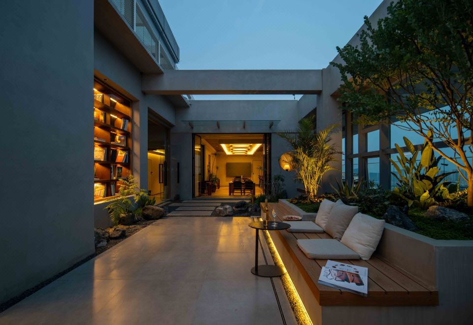 4. 청두 싱톈와이 ..