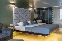 Apartment the V Central by Vvo