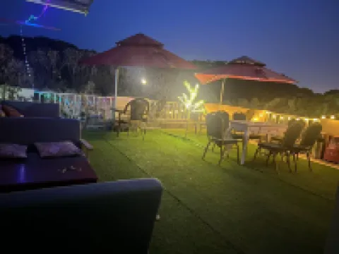 峨眉山瑞萊ホテル（ 峨眉山旅遊バスステーション）