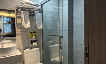 Mengyun Movie Hotel (Shengshi Long'an Commercial Plaza)