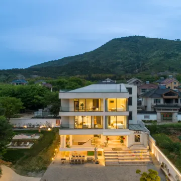 Yixing Jihe Banshan Homestay (Shanjuandong Branch) Hotels near Shanjuan Cave