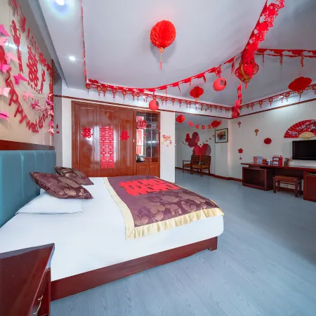 Jingyugong Hotel